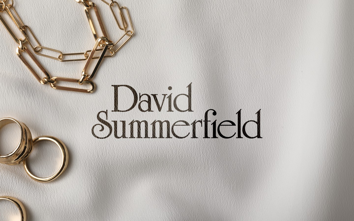 david summerfield logo with gold jewellery in top left corner